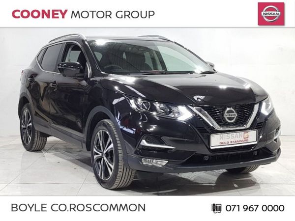 Nissan Qashqai Hatchback, Diesel, 2018, Black