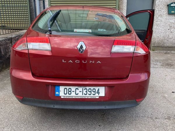 Renault Laguna Hatchback, Diesel, 2008, Red