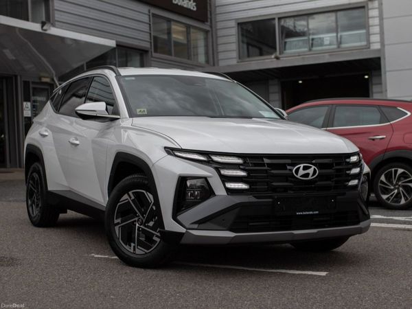 Hyundai Tucson SUV, Petrol Hybrid, 2025, White