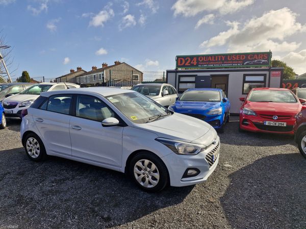 Hyundai i20 Hatchback, Petrol, 2020, Blue