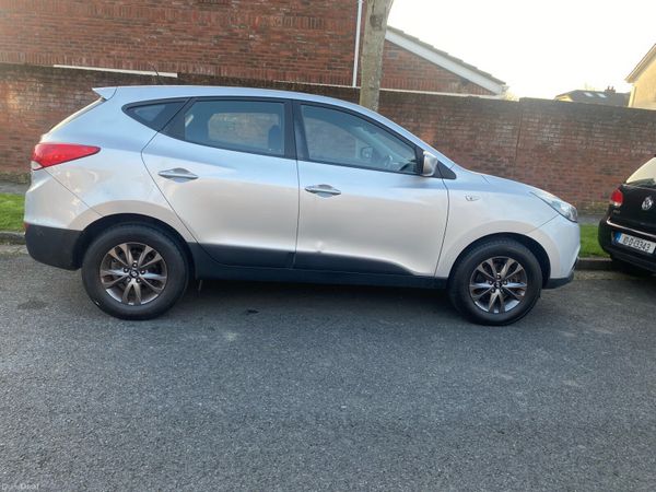 Hyundai ix35 SUV, Diesel, 2014, Silver