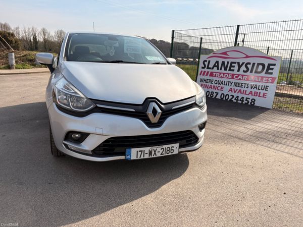 Renault Clio Hatchback, Diesel, 2017, Grey