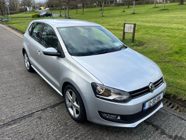 Volkswagen Polo Hatchback, Petrol, 2012, Silver
