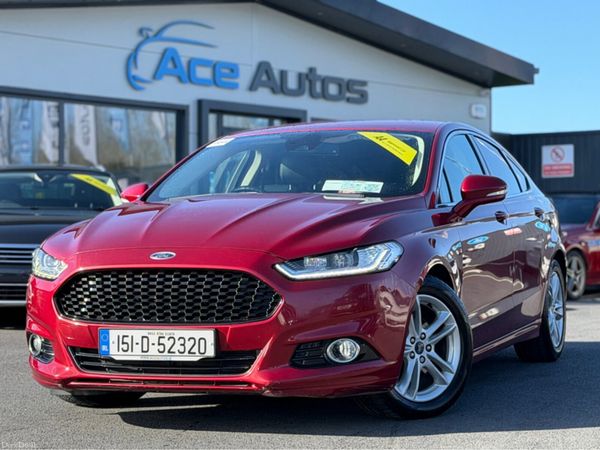 Ford Mondeo Saloon, Diesel, 2015, Red