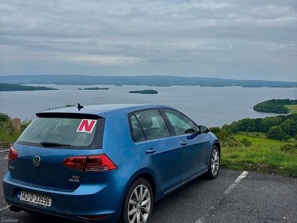 Volkswagen Golf Hatchback, Petrol, 2014, Blue