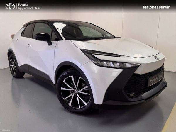 Toyota C-HR SUV, Petrol Hybrid, 2024, White