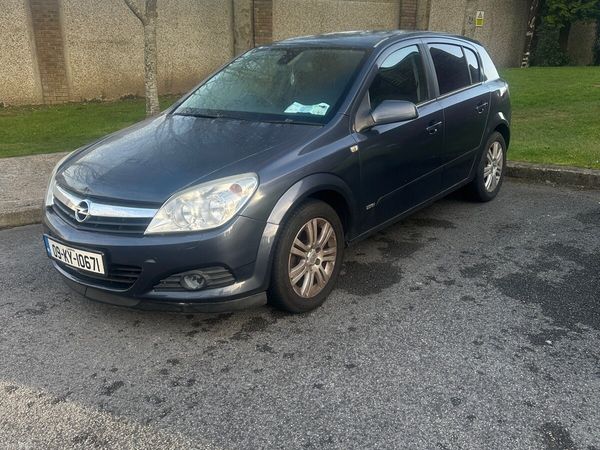 Vauxhall Astra Hatchback, Diesel, 2009, Blue