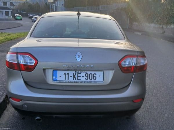 Renault Fluence Saloon, Diesel, 2011, Gold
