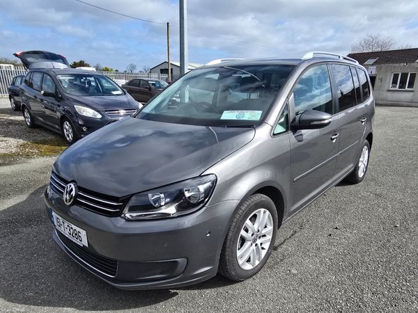 Volkswagen Touran MPV, Diesel, 2015, Grey