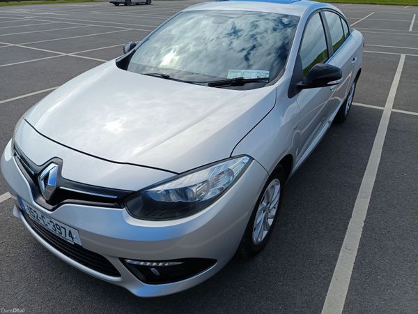Renault Fluence Saloon, Diesel, 2015, Silver
