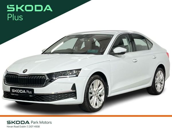 Skoda Octavia Saloon, Petrol, 2025, White