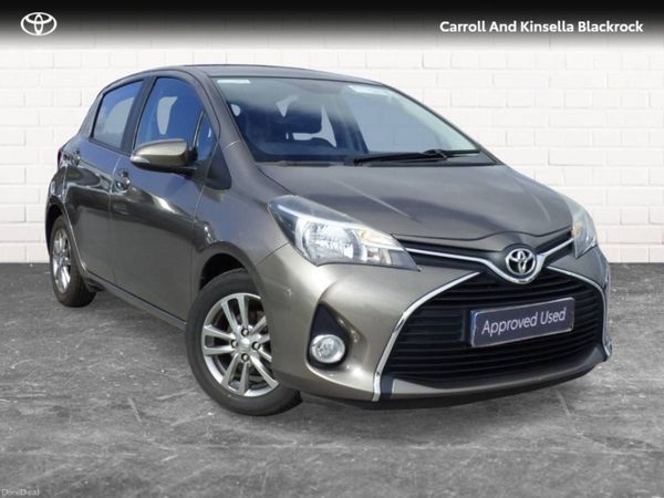 Toyota Yaris Hatchback, Petrol, 2017, Bronze