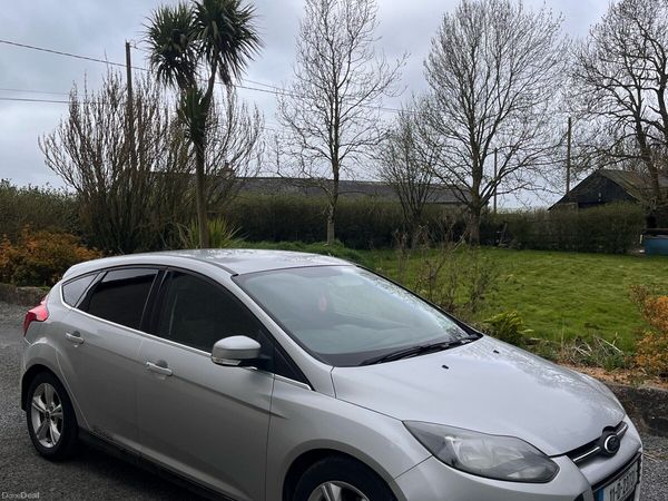 Ford Focus Hatchback, Diesel, 2011, Silver