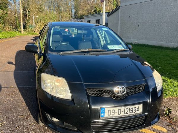 Toyota Auris Hatchback, Diesel, 2009, Black