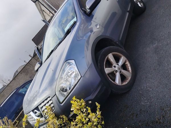 Nissan Qashqai Hatchback, Diesel, 2010, Grey