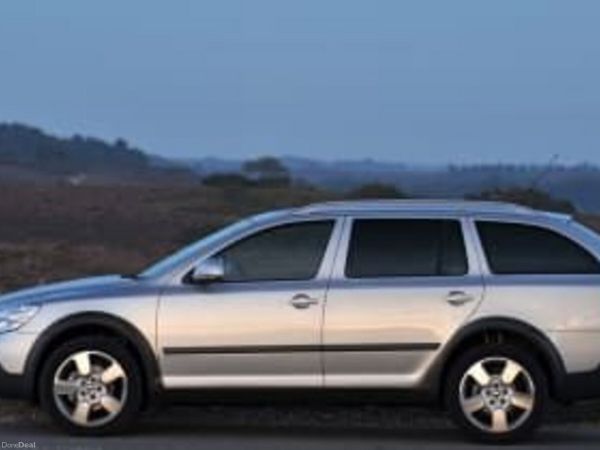 Skoda Octavia Estate, Diesel, 2012, Silver