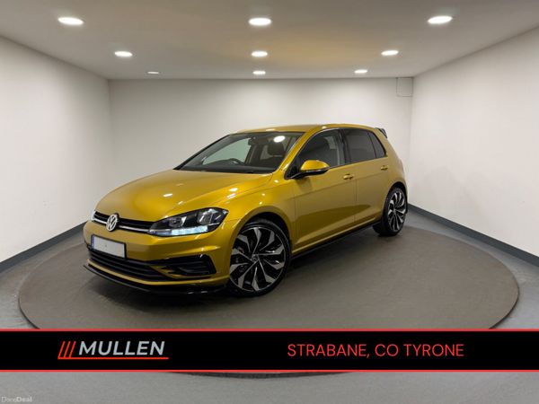 Volkswagen Golf Hatchback, Diesel, 2018, Yellow