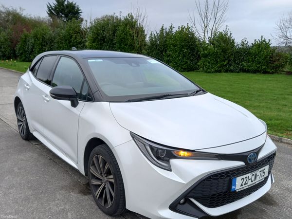Toyota Corolla Hatchback, Petrol Hybrid, 2022, White