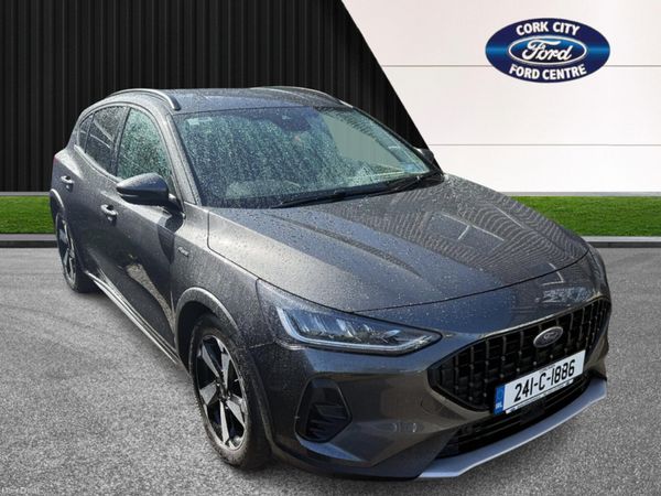 Ford Focus Hatchback, Petrol Hybrid, 2024, Grey