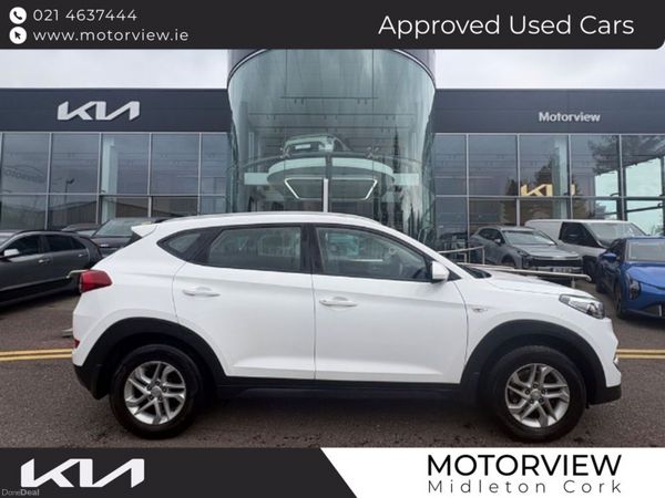 Hyundai Tucson MPV, Petrol, 2018, White