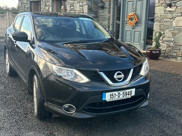 Nissan Qashqai Hatchback, Diesel, 2015, Black