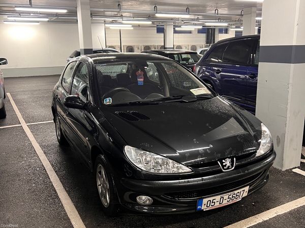 Peugeot 206 Hatchback, Petrol, 2005, Black