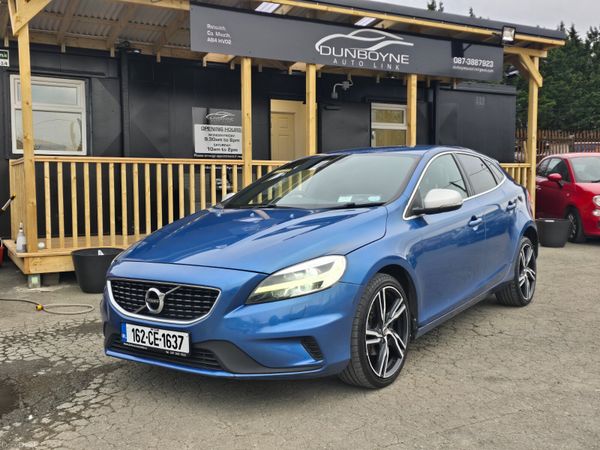 Volvo V40 Hatchback, Diesel, 2016, Blue