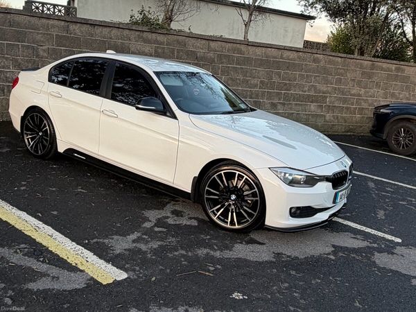 BMW 3-Series Saloon, Diesel, 2014, White