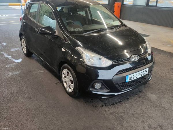Hyundai i10 Hatchback, Petrol, 2016, Black