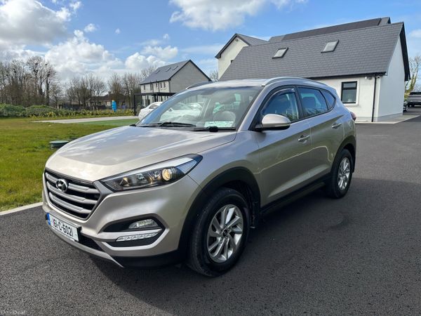 Hyundai Tucson SUV, Diesel, 2016, White