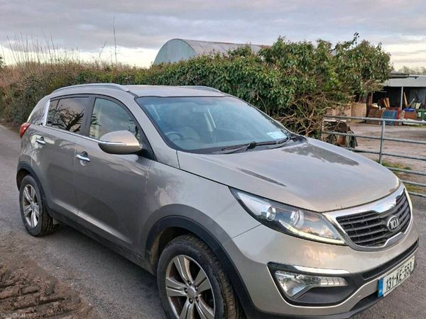 Kia Sportage SUV, Diesel, 2013, Silver