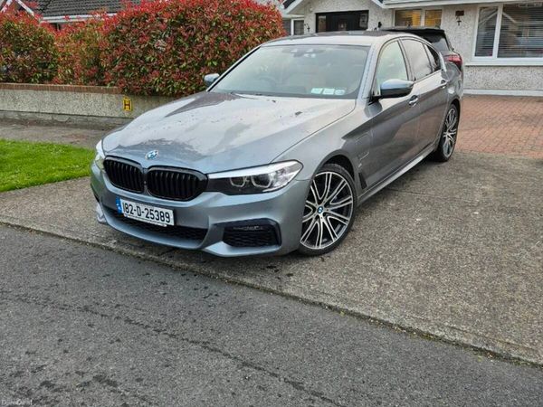 BMW 5-Series Saloon, Petrol Plug-in Hybrid, 2018, Blue