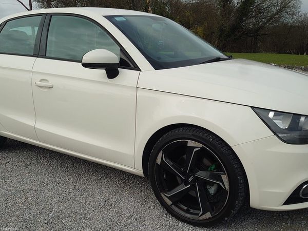Audi A1 Hatchback, Diesel, 2013, White