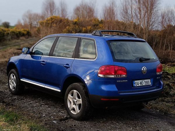 Volkswagen Touareg SUV, Diesel, 2004, Blue