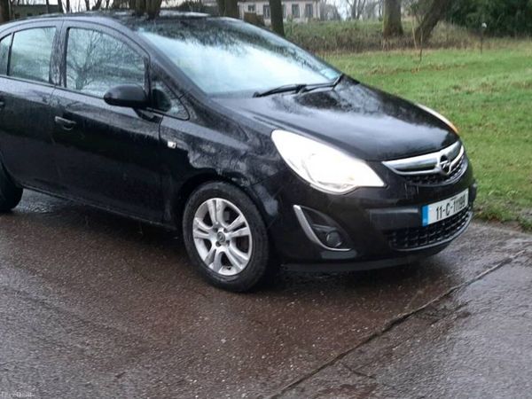 Opel Corsa Hatchback, Petrol, 2011, Black