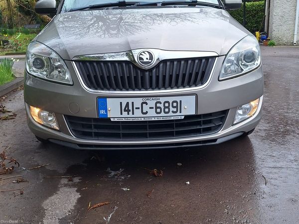 Skoda Fabia Estate, Petrol, 2014, Beige