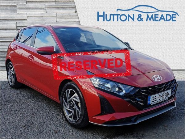 Hyundai i20 Hatchback, Petrol, 2025, Red