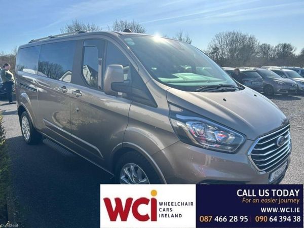 Ford Tourneo Custom MPV, Diesel, 2022, Gold