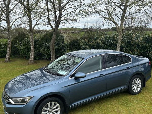 Volkswagen Passat Saloon, Diesel, 2016, Blue