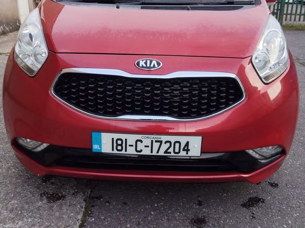 Kia Venga MPV, Petrol, 2018, Red