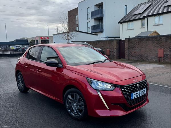 Peugeot 208 Hatchback, Petrol, 2022, Red