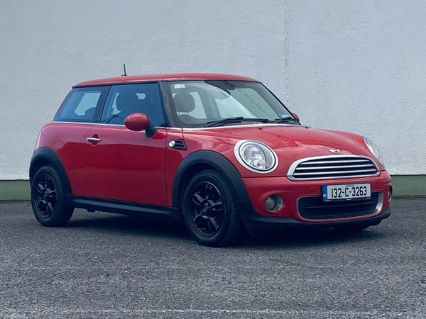 Mini One Hatchback, Petrol, 2013, Red
