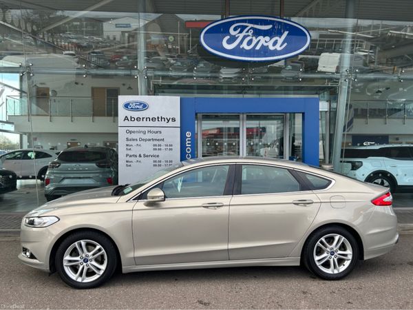 Ford Mondeo Hatchback, Diesel, 2016, Silver
