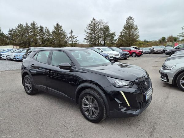 Peugeot 2008 MPV, Diesel, 2022, Black