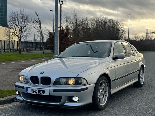 BMW 5-Series Saloon, Petrol, 2001, Silver