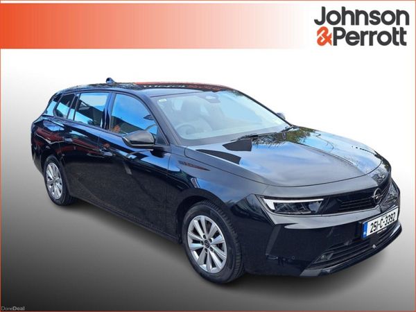 Opel Astra Estate, Petrol, 2025, Black