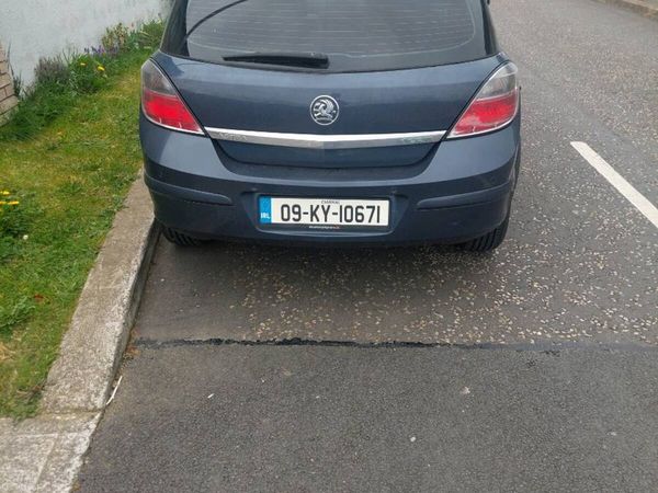 Vauxhall Astra Hatchback, Diesel, 2009, Blue
