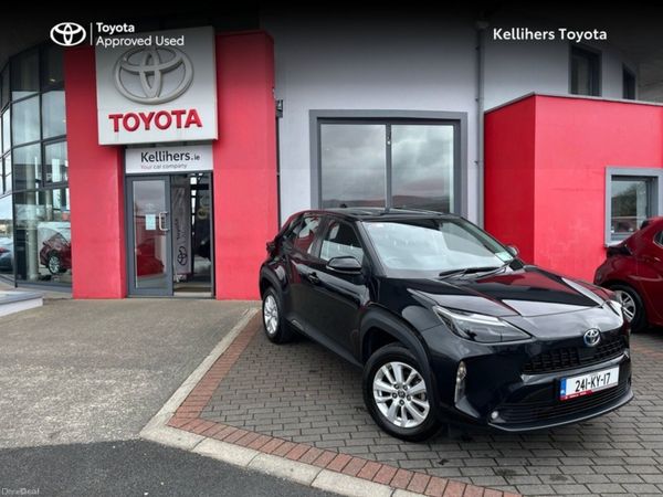 Toyota Yaris Cross Hatchback, Petrol Hybrid, 2024, Black