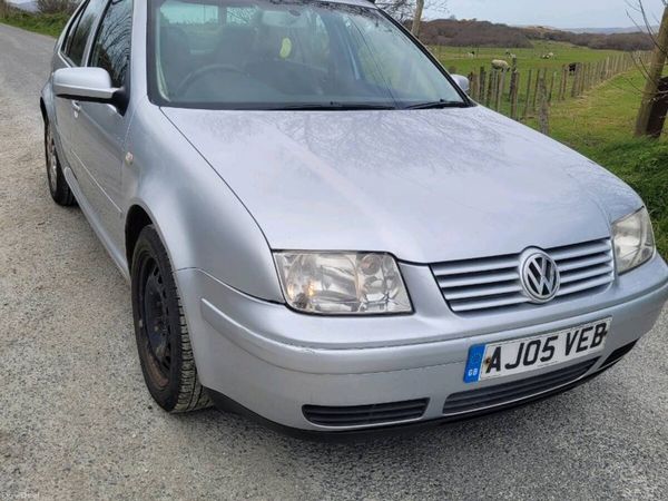 Volkswagen Bora Saloon, Diesel, 2005, Silver