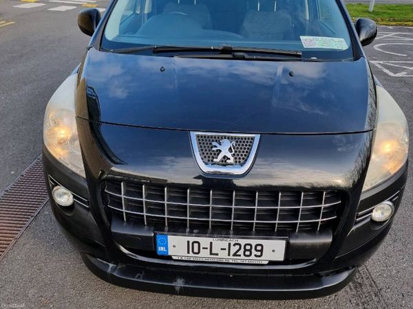 Peugeot 3008 MPV, Diesel, 2010, Black